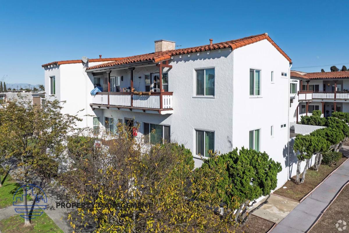 Apartment for rent at 1430 Elm Ave #D, Long Beach, CA 90813