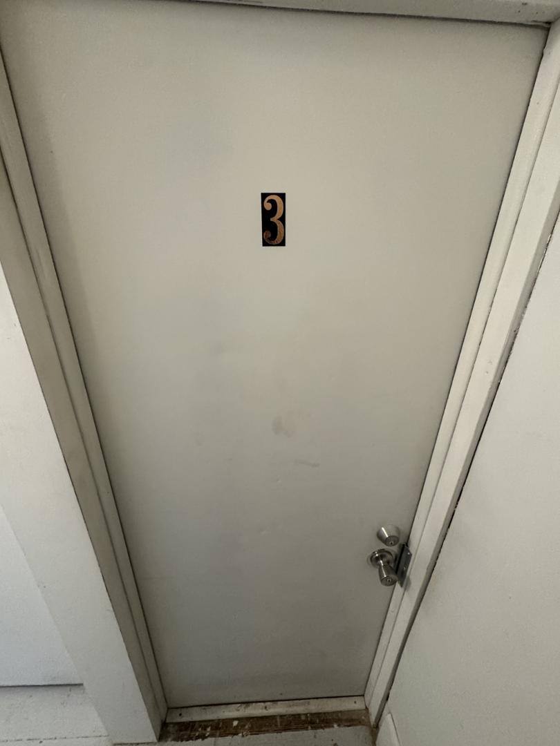 Apartment for rent at 169 N Grant St, Shamokin, PA 17872