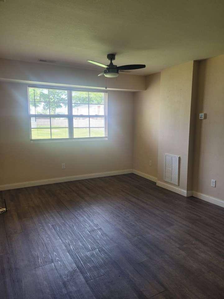 Apartment for rent at 50 Westwood Dr #8, Gallipolis, OH 45631
