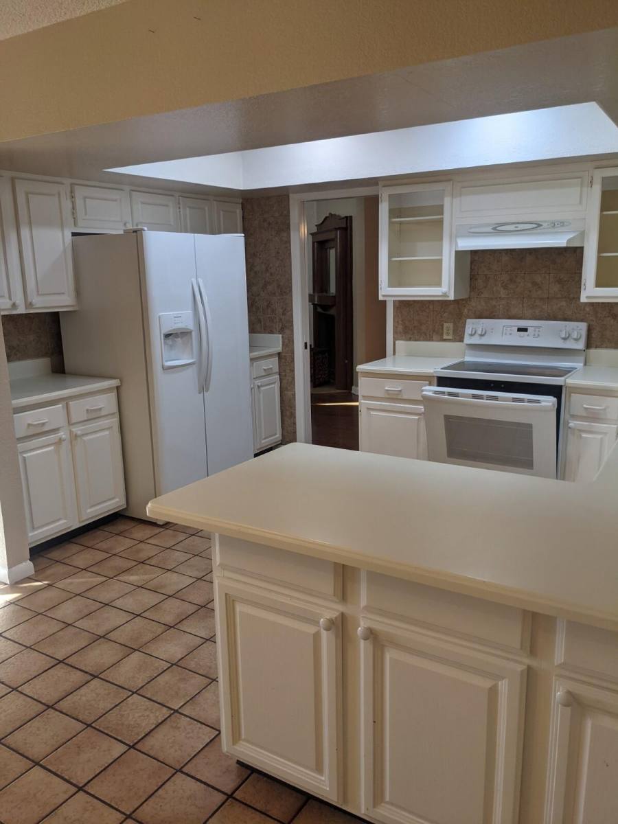 Apartment for rent at 763 Espada Dr, El Paso, TX 79912