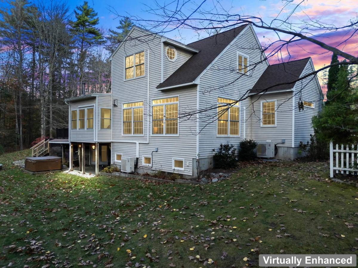 Apartment for rent at 22 Adams Lane, Ogunquit, ME 03907