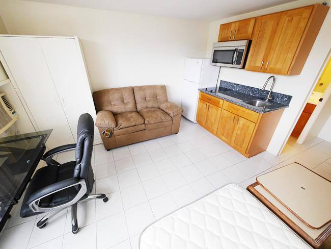 Townhouse for rent at 444 Niu St #813, Honolulu, HI 96815