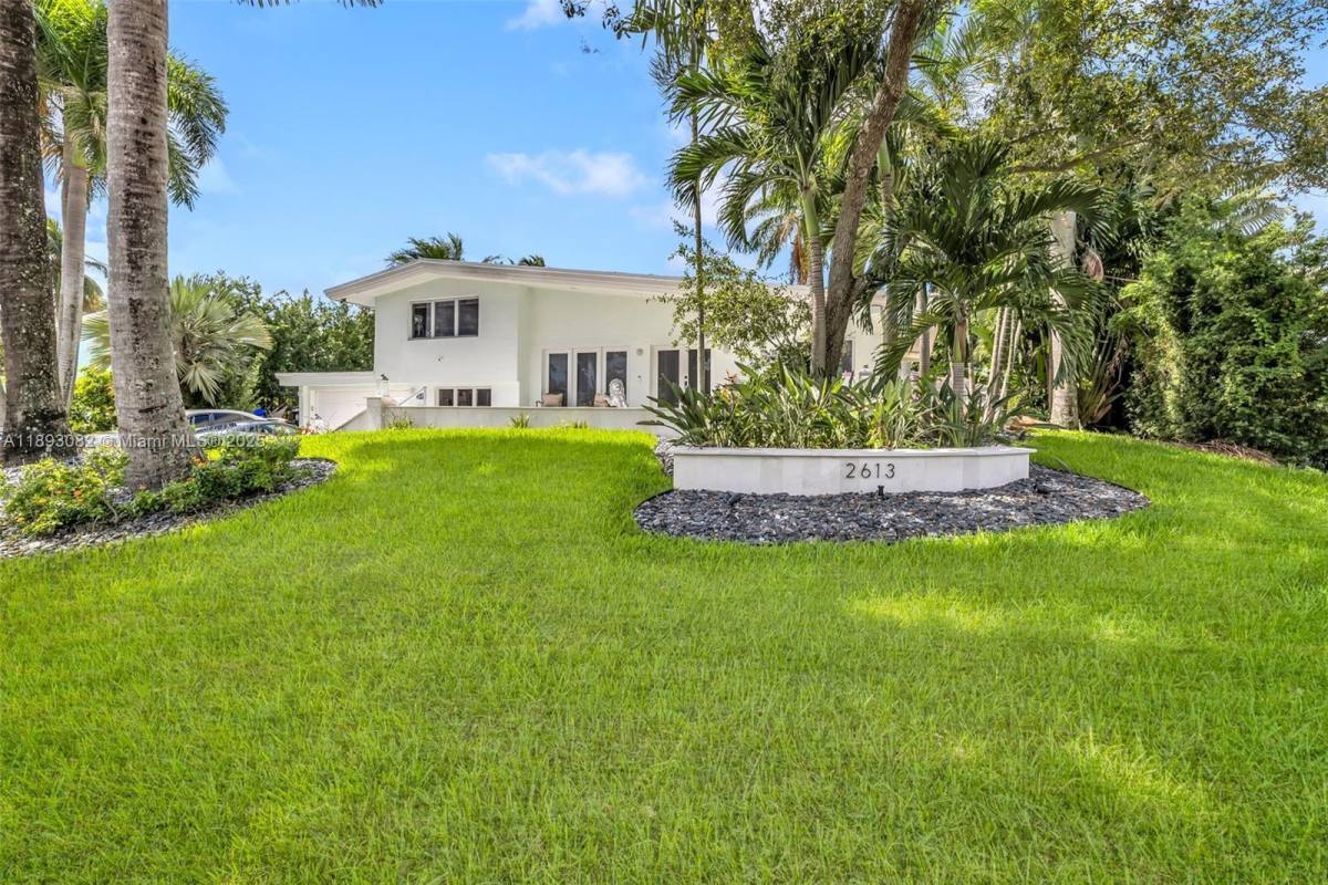 House for rent at 2613 Tortugas Lane, Fort Lauderdale, FL 33312