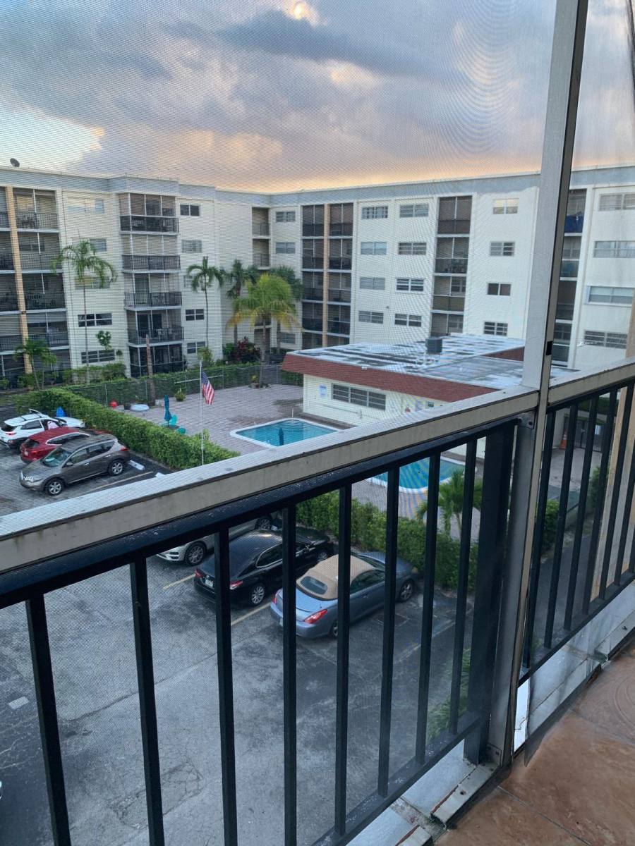 Condo for rent at 220 SW 9th Ave #420, Hallandale, FL 33009