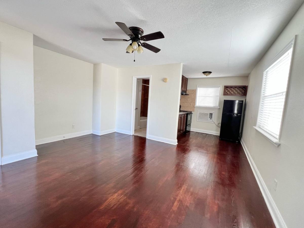 Apartment for rent at 1612 Larue Ave, Jacksonville, FL 32207