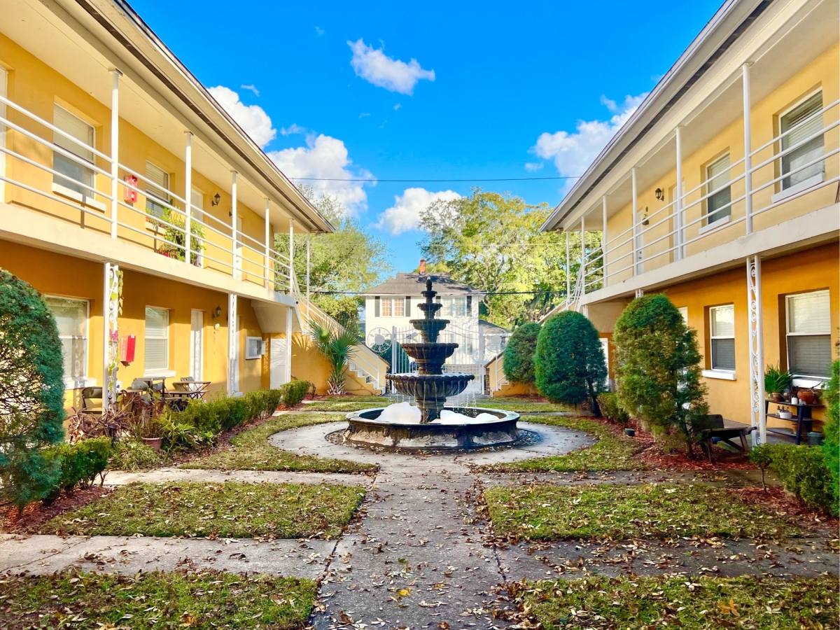 Apartment for rent at 1612 Larue Ave, Jacksonville, FL 32207