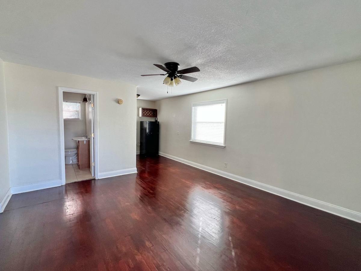 Apartment for rent at 1612 Larue Ave, Jacksonville, FL 32207