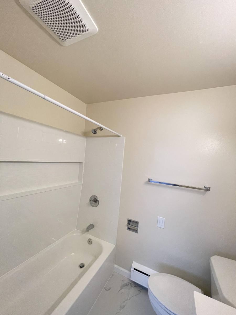 Apartment for rent at 304 E Thomas St, Seattle, WA 98102