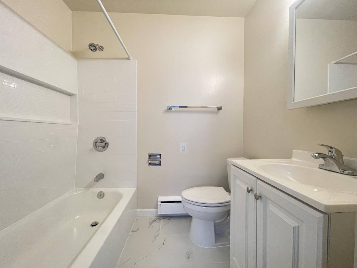 Apartment for rent at 304 E Thomas St, Seattle, WA 98102