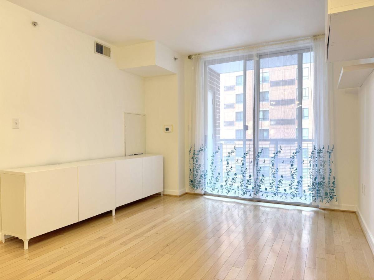 Condo for rent at 1000 New Jersey Ave SE, Washington, DC 20003
