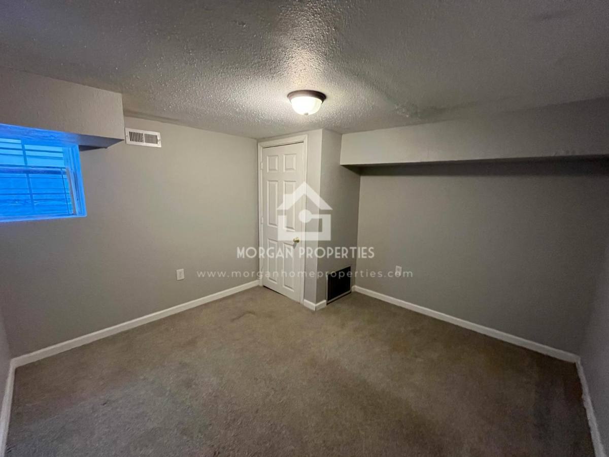 Apartment for rent at 1807 Meridian St #4, Anderson, IN 46016