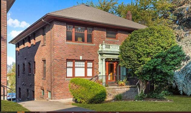 Apartment for rent at 2923 Franklin Ave E #4B, Seattle, WA 98102