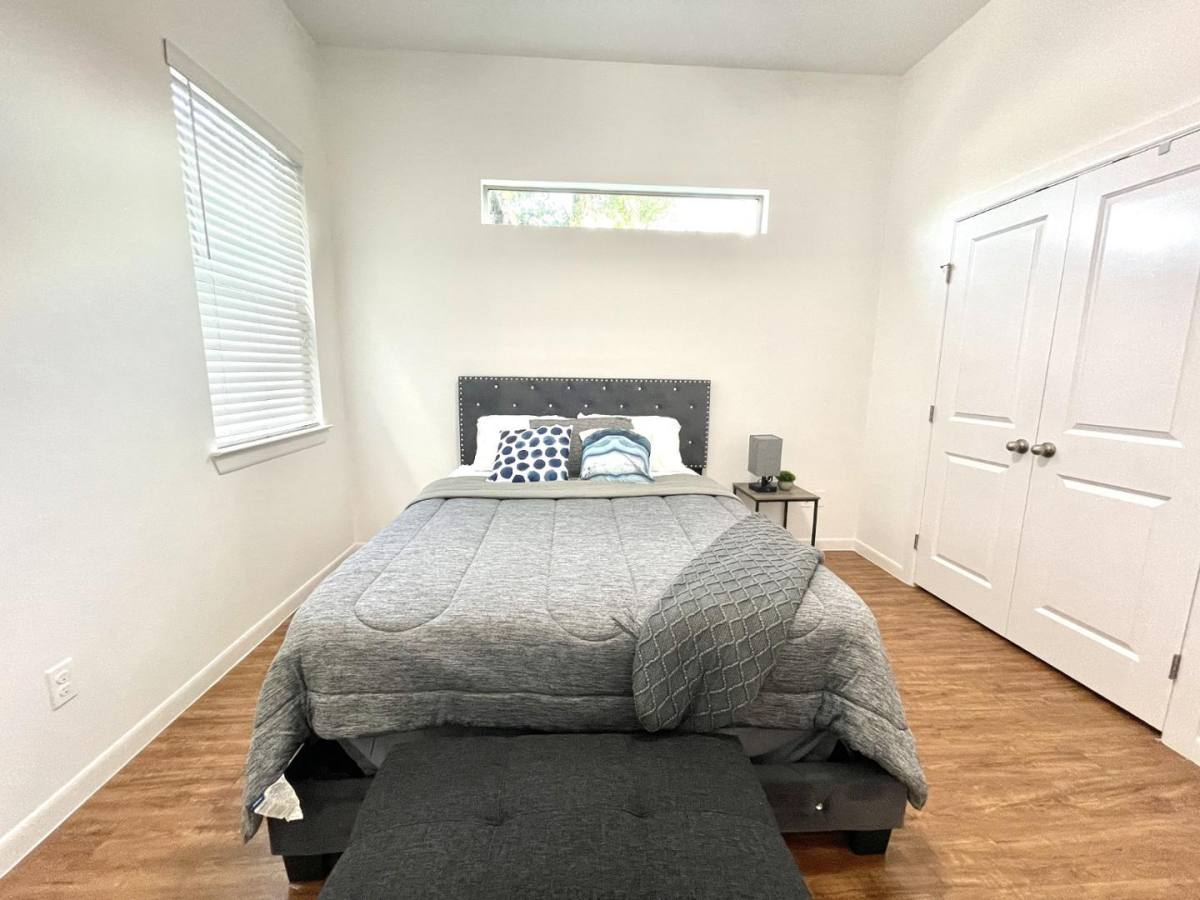 Apartment for rent at Nelson, 1515 W Houston Ave, McAllen, TX 78501