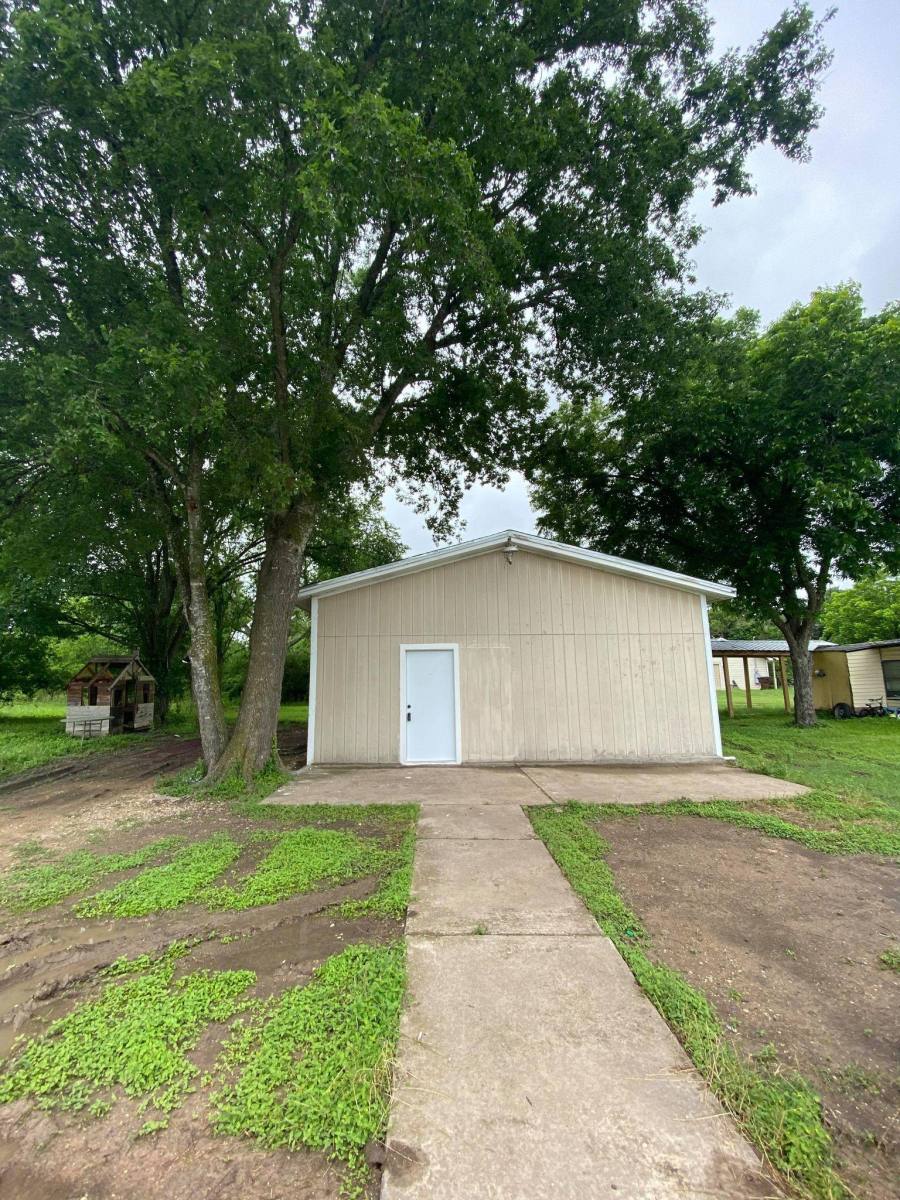 House for rent at Trinity, 514 Ruddy St #B, Lockhart, TX 78644