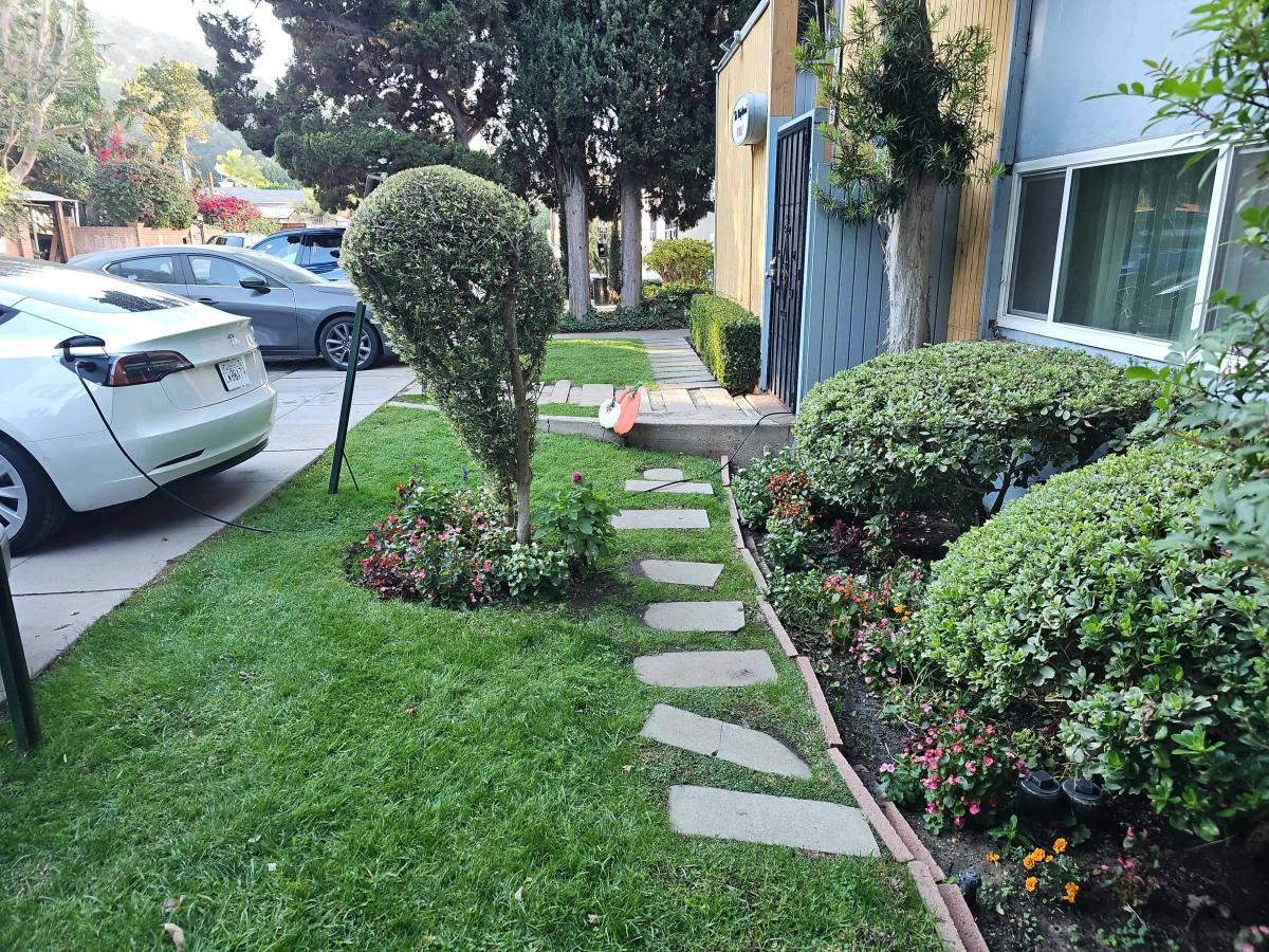 Apartment for rent at 10917 Fruitland Dr #7, Studio City, CA 91604