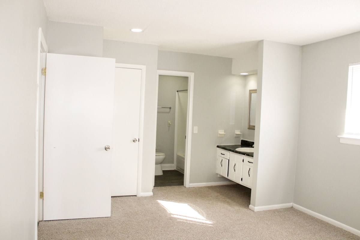 Apartment for rent at Willow Creek, 2833 Dayton Blvd, Chattanooga, TN 37415
