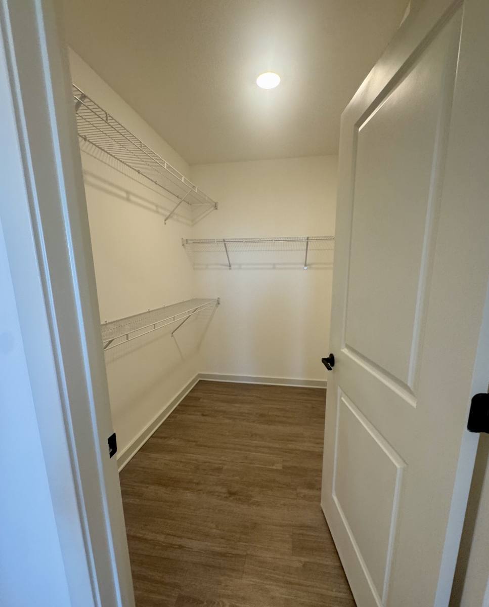 Apartment for rent at 203 W Oak Ave, Tampa, FL 33602