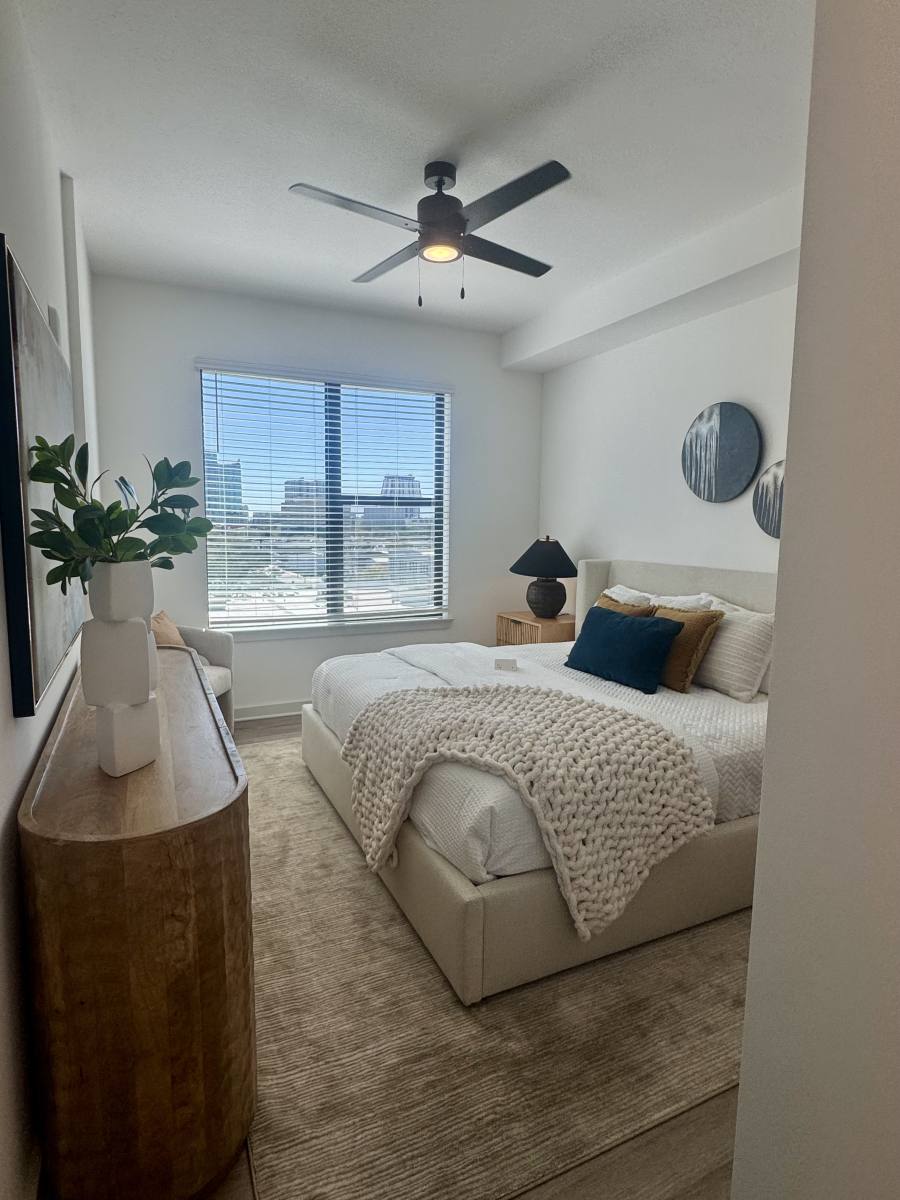 Apartment for rent at 203 W Oak Ave, Tampa, FL 33602
