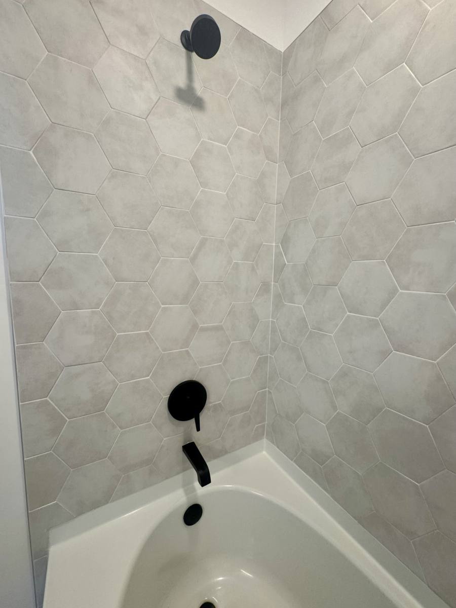 Apartment for rent at 203 W Oak Ave, Tampa, FL 33602