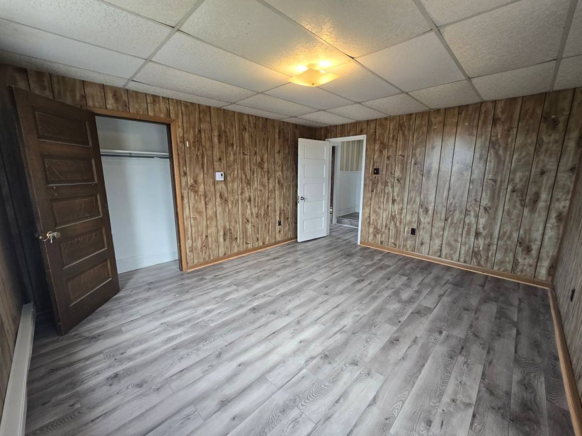 Apartment for rent at 36 E Gaskill Ave, Jeannette, PA 15644
