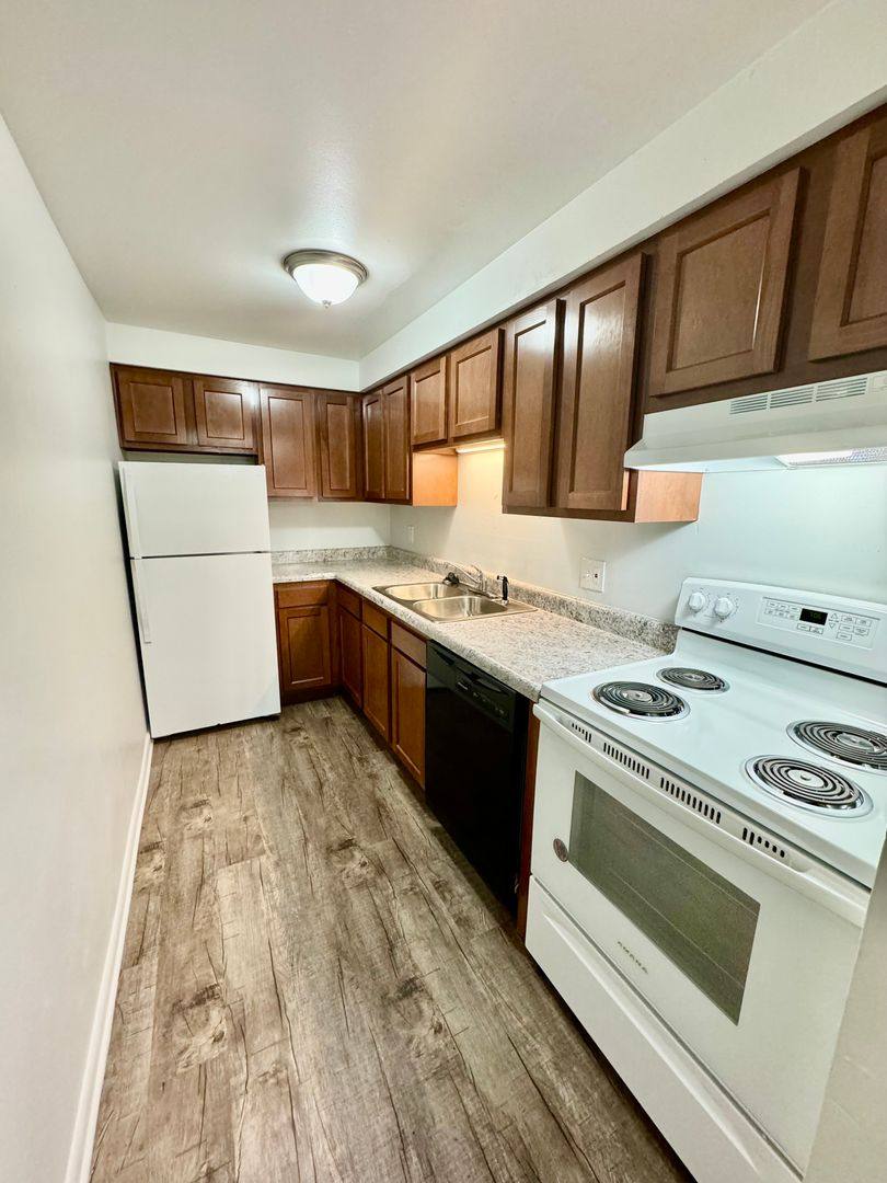 Apartment for rent at 510 N Congress St, Ypsilanti, MI 48197