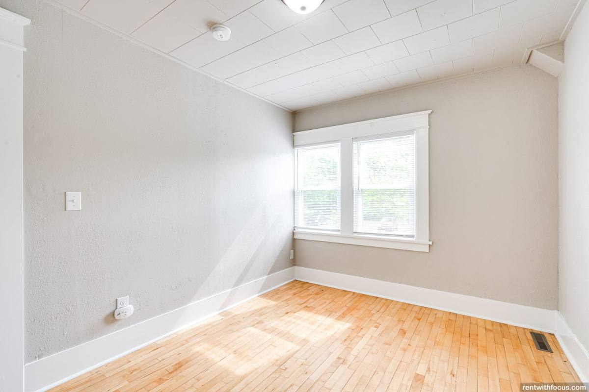 Townhouse for rent at 1202-1318 Summit Ave, Oshkosh, WI 54901
