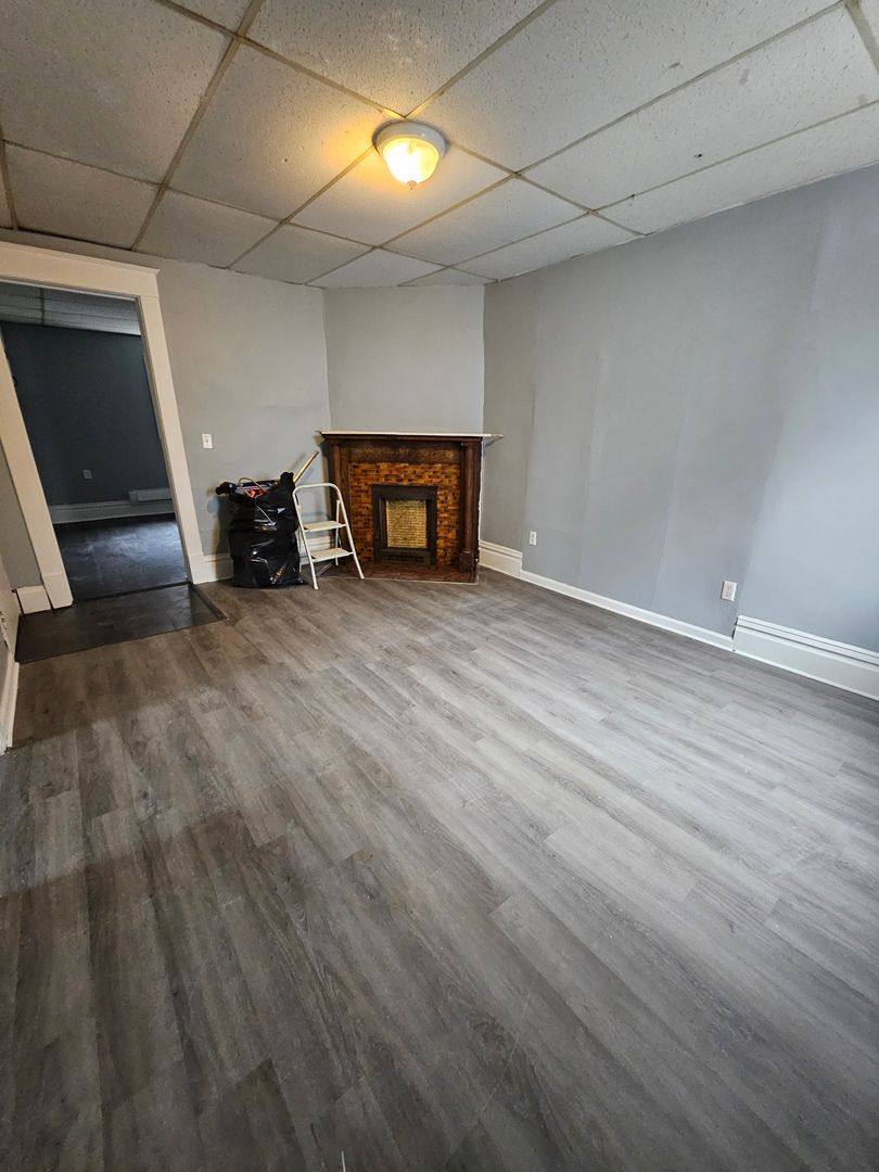 House for rent at 923 Chestnut St, Erie, PA 16502