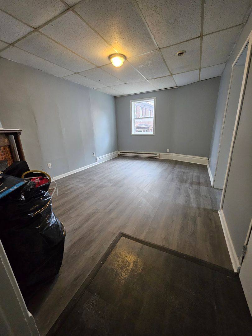 House for rent at 923 Chestnut St, Erie, PA 16502