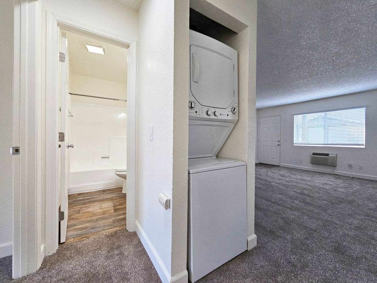 Apartment for rent at 1811 Raymond Ave, Ramona, CA 92065