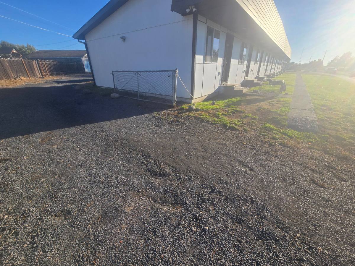 Apartment for rent at 1407 W Marina Dr, Moses Lake, WA 98837