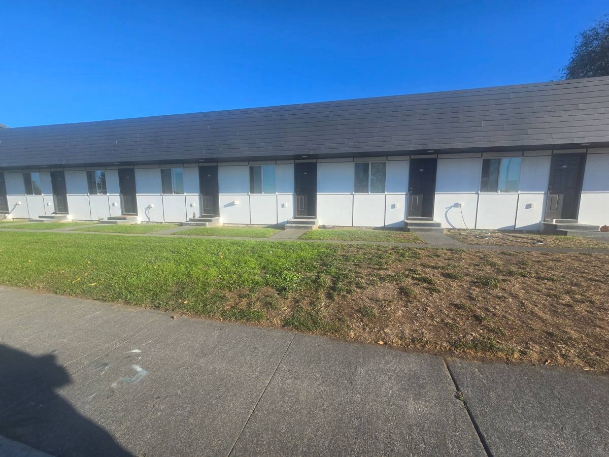 Apartment for rent at 1407 W Marina Dr, Moses Lake, WA 98837
