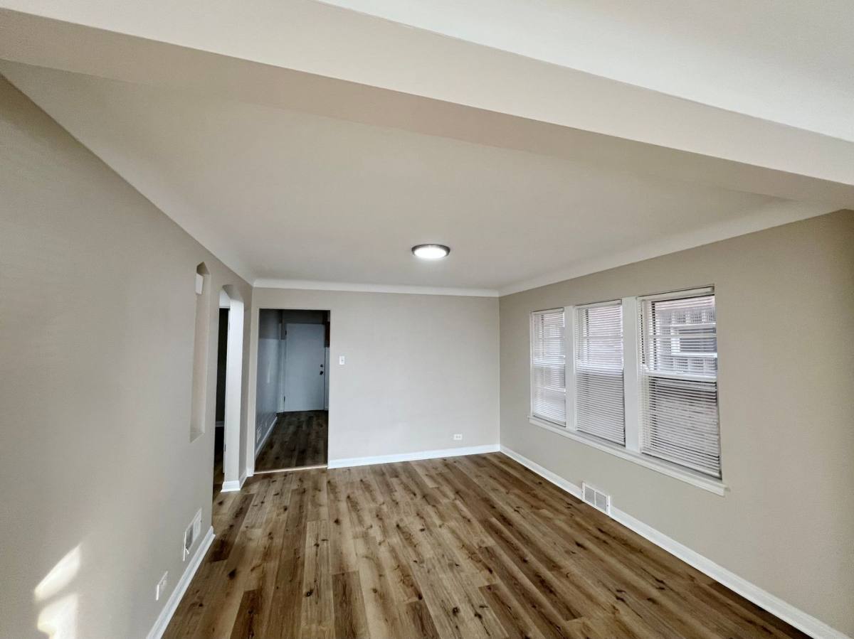 Apartment for rent at 1515 Maple Ave, Berwyn, IL 60402