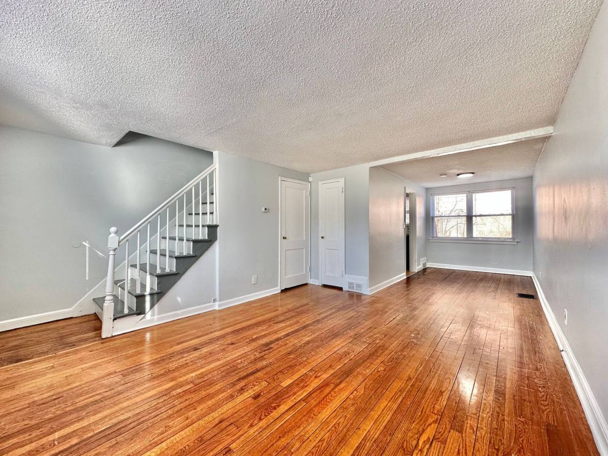 Apartment for rent at 1 Colby Court, New Haven, CT 06515