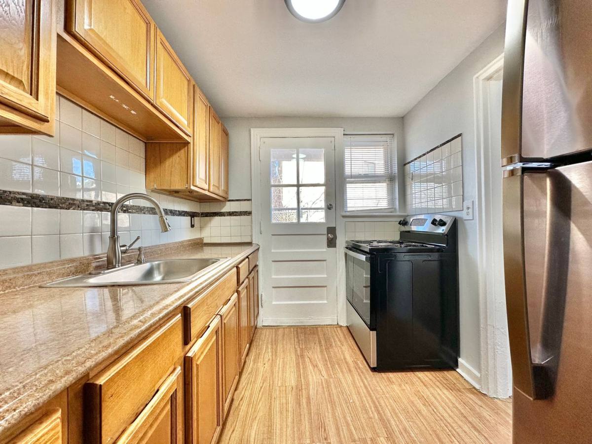 Apartment for rent at 1 Colby Court, New Haven, CT 06515