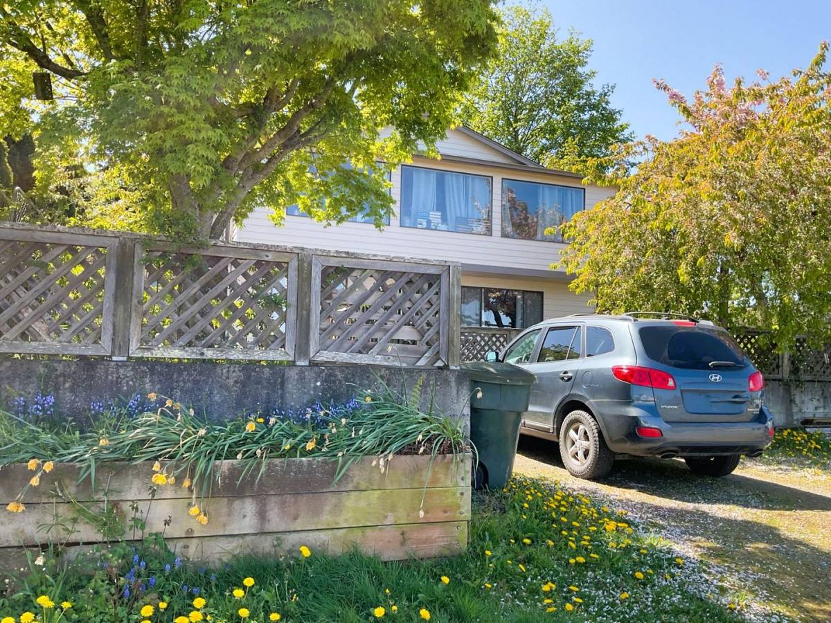 House for rent at 1405 W 5th St, Port Angeles, WA 98362