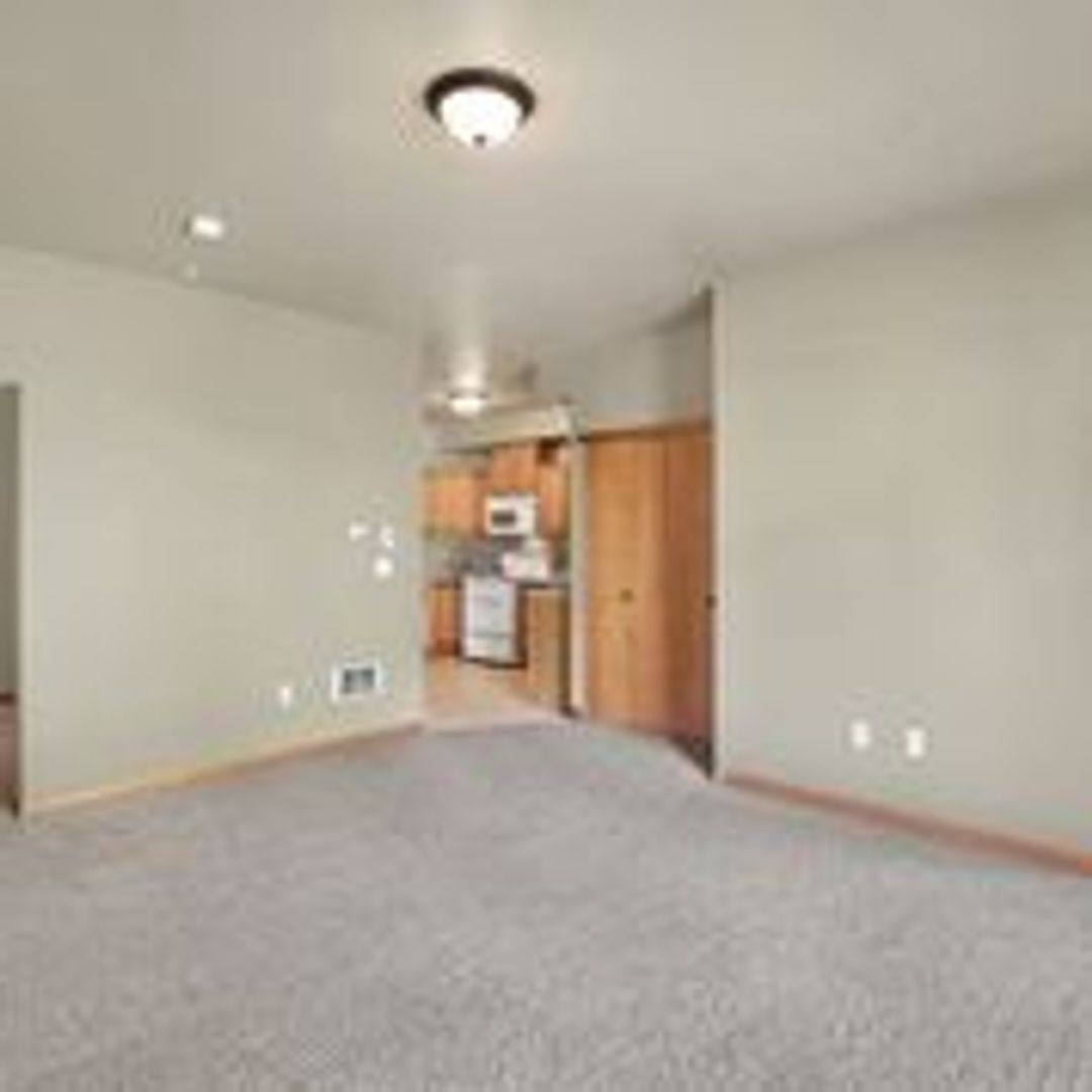 Apartment for rent at 245 32nd St, Bellingham, WA 98225