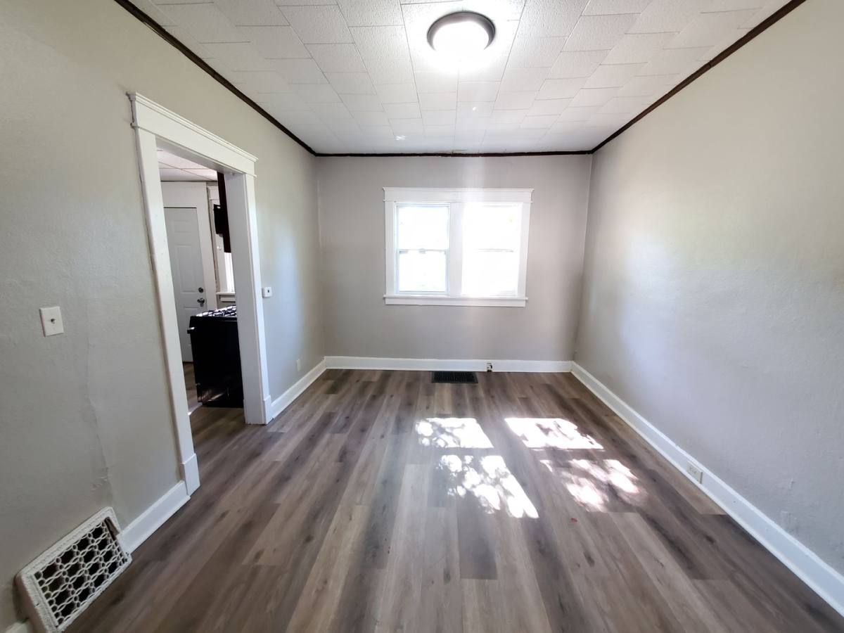House for rent at 416 Sunnyside Ave, Waterloo, IA 50701