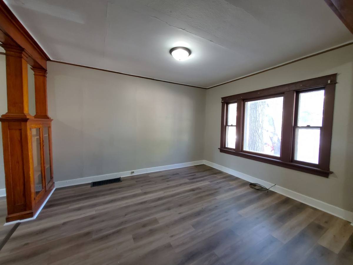 House for rent at 416 Sunnyside Ave, Waterloo, IA 50701