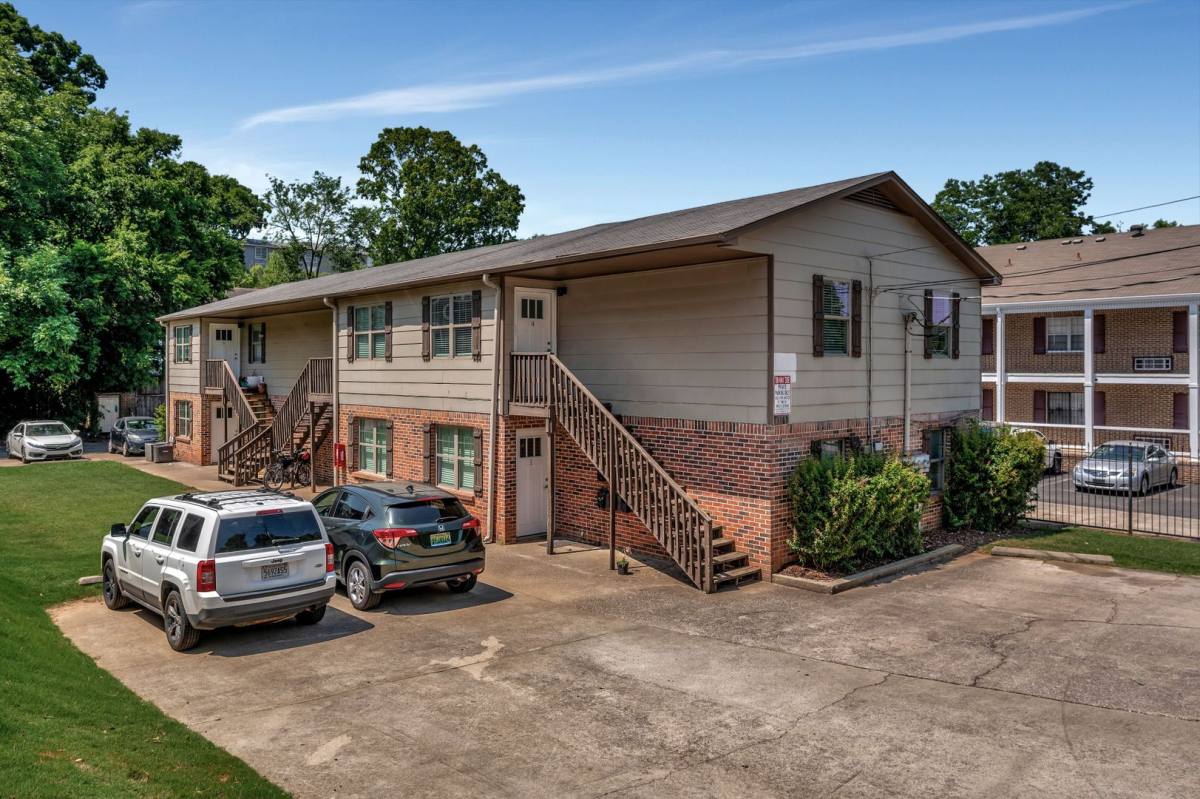 Apartment for rent at 1165 14th Ave S, Birmingham, AL 35205