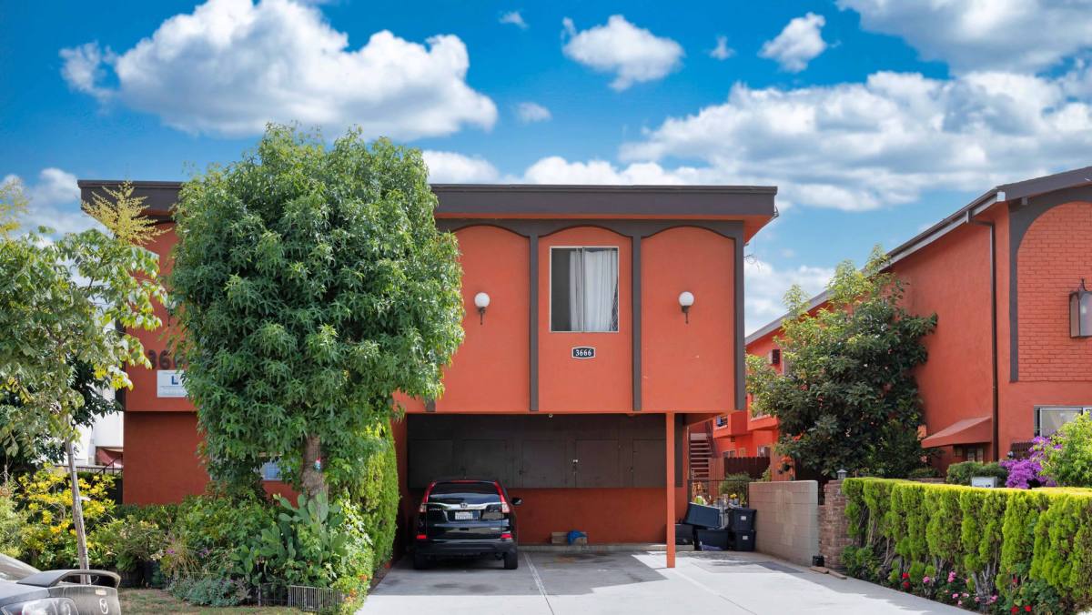 Apartment for rent at 3666 Keystone Ave, Los Angeles, CA 90034