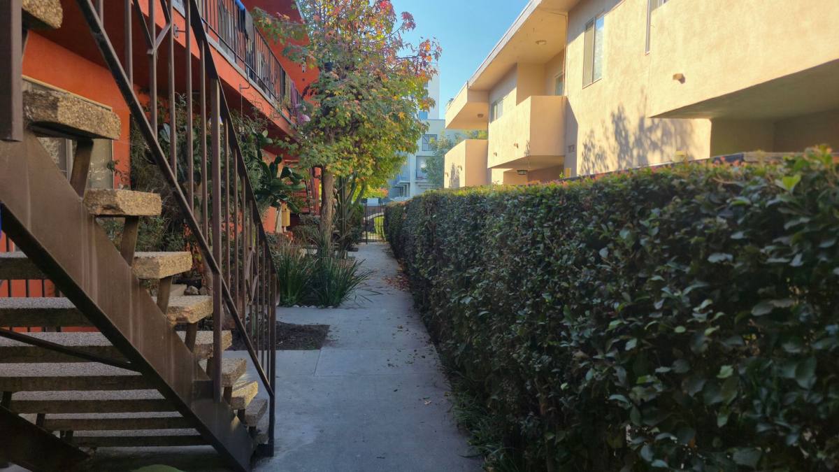 Apartment for rent at 3666 Keystone Ave, Los Angeles, CA 90034