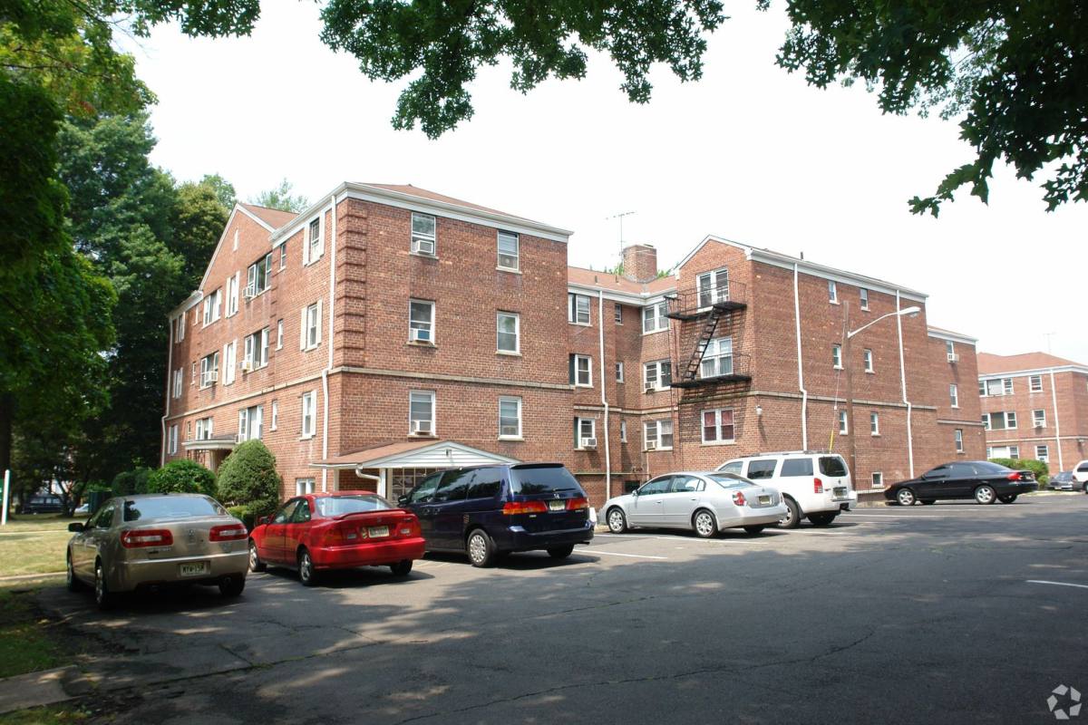 Apartment for rent at 246 Edgar Place Bc, Elizabeth, NJ 07202