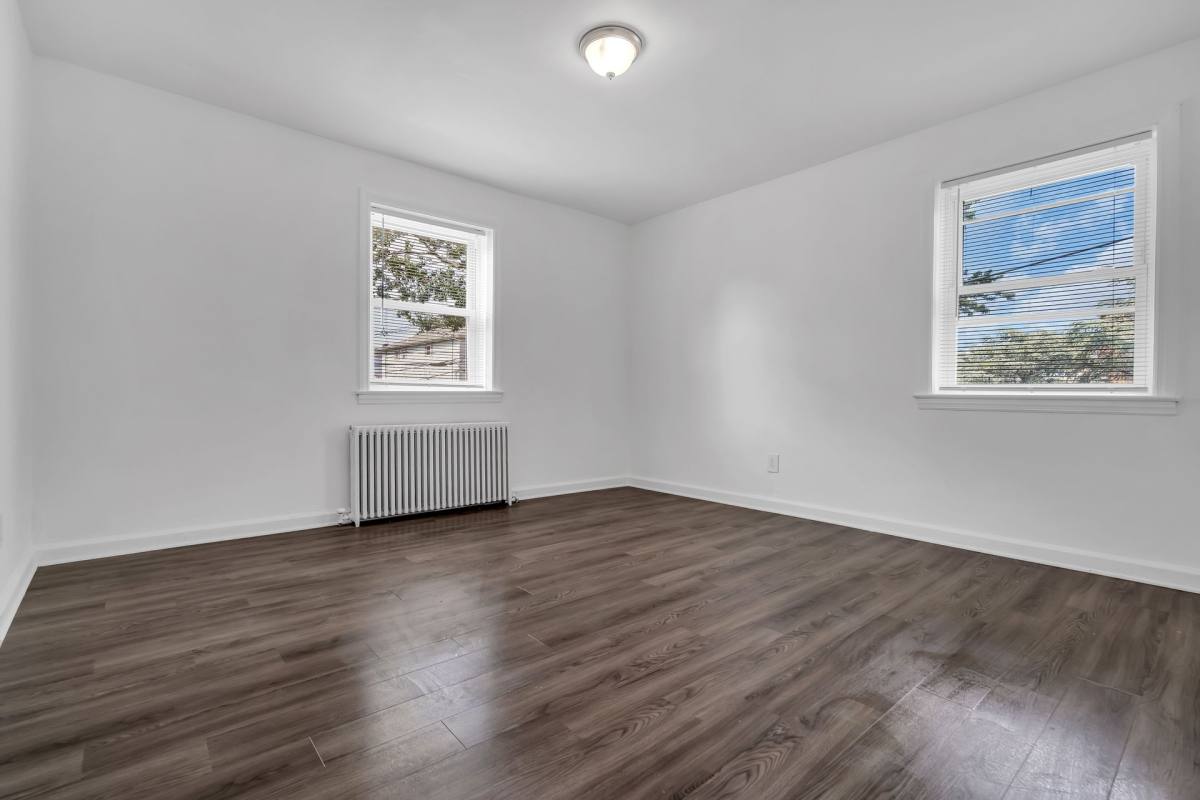 Apartment for rent at 127-147 Chilton St, Elizabeth, NJ 07202