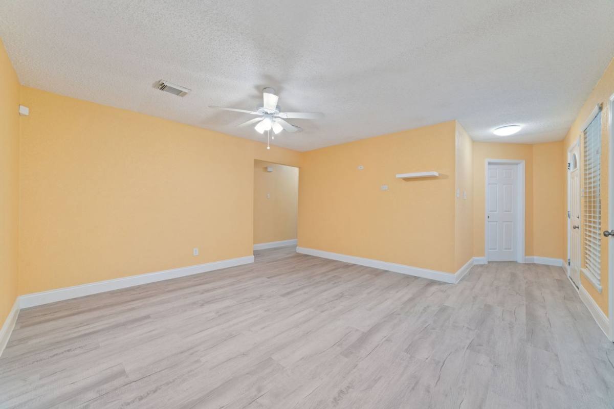 House for rent at 11610 Grapewood Dr, Houston, TX 77089