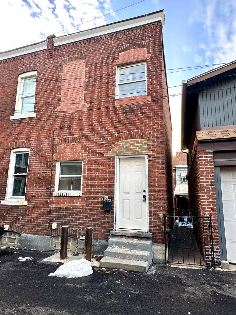 House for rent at 243 Orville Way, Pittsburgh, PA 15224