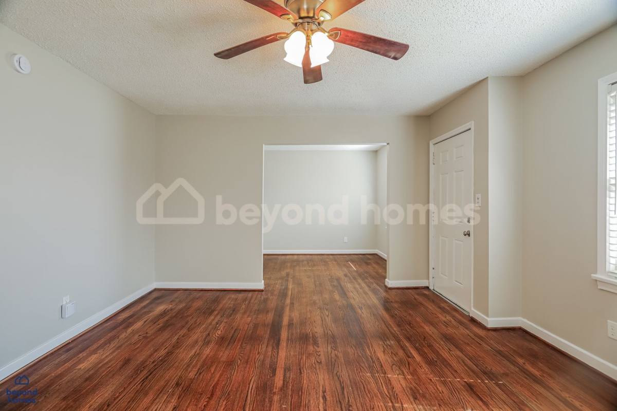 House for rent at 1028 Broadmoor Dr, Birmingham, AL 35235