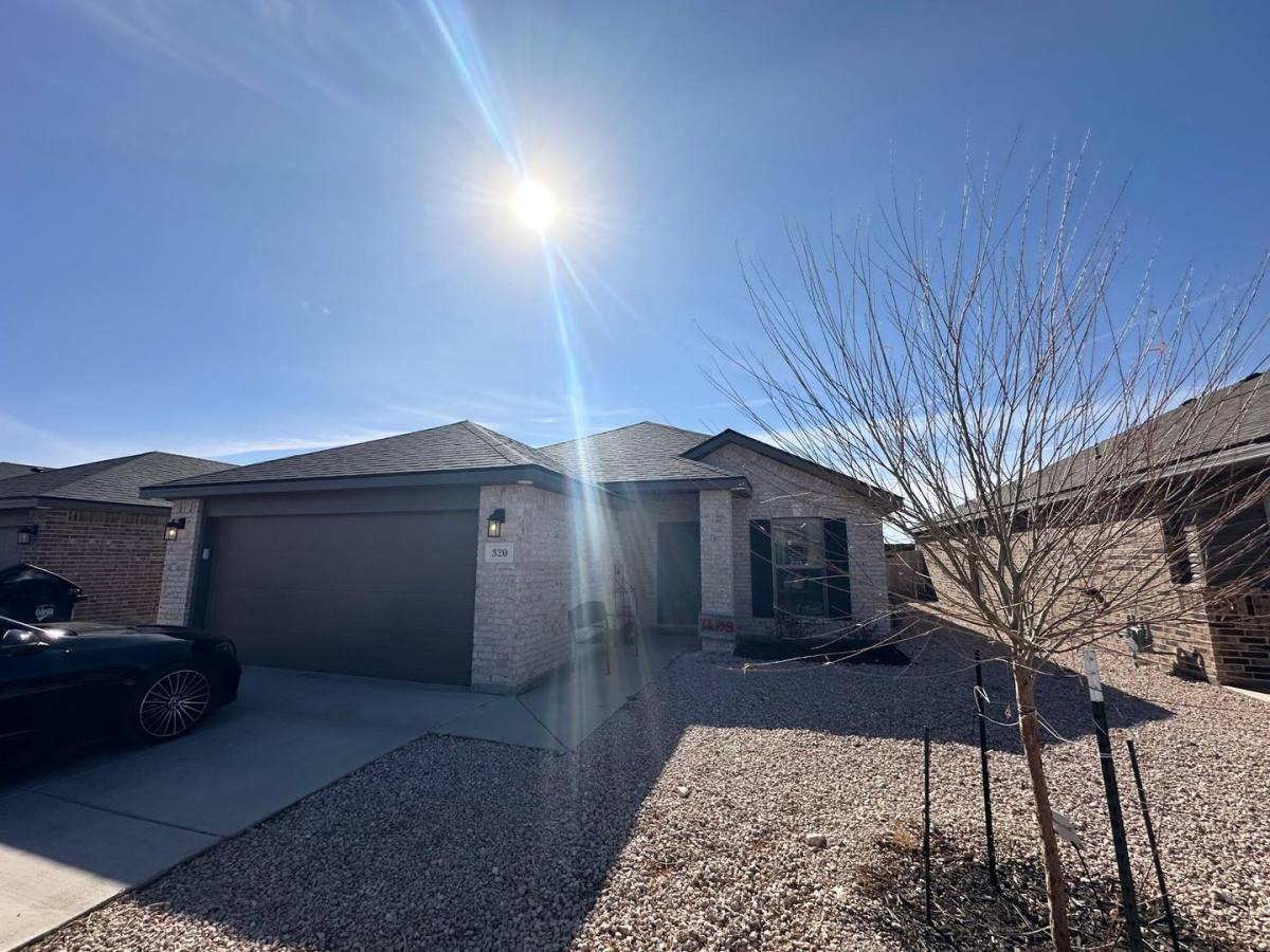 House for rent at 320 Panhandle Dr, Odessa, TX 79765