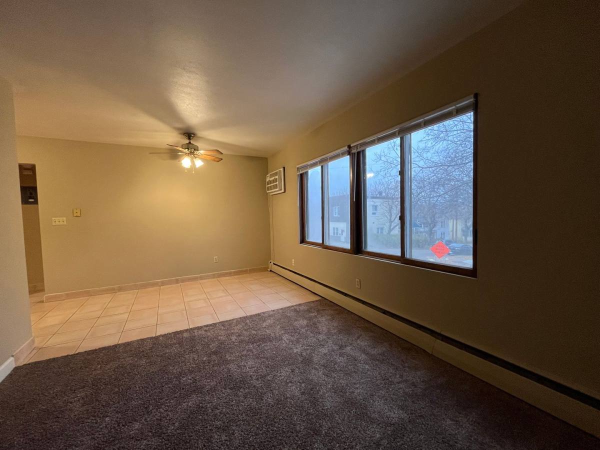 Apartment for rent at 224 Bates Ave, Saint Paul, MN 55106