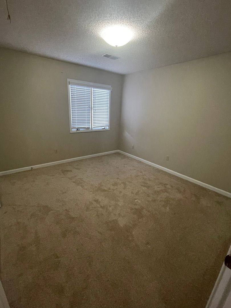 Townhouse for rent at 476 Jack Kramer Dr, Memphis, TN 38117