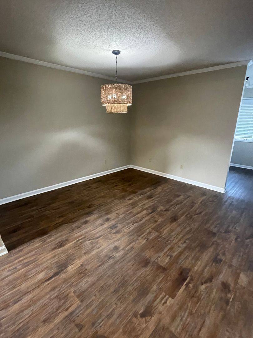 Townhouse for rent at 476 Jack Kramer Dr, Memphis, TN 38117